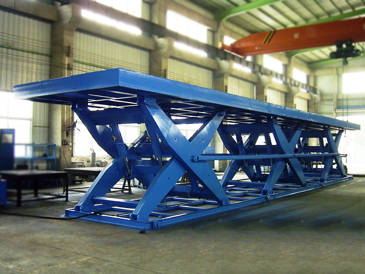 自行式剪叉式高空作業(yè)平臺知多少?如何分類？