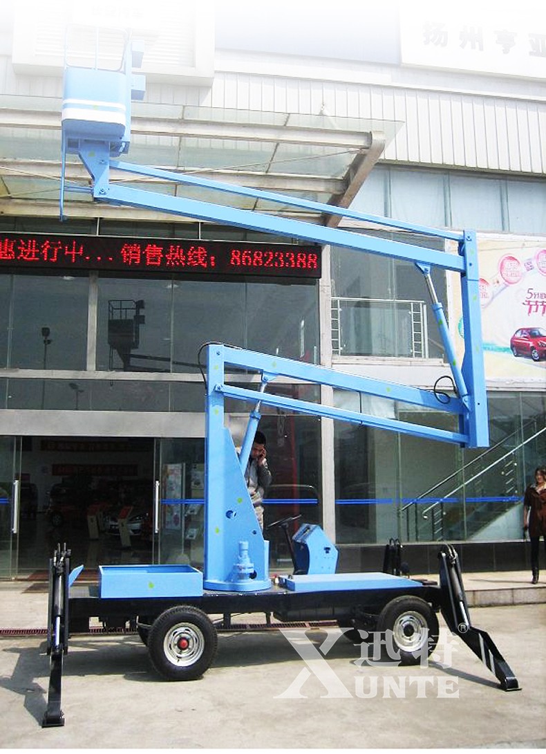 曲臂式升降機(jī)