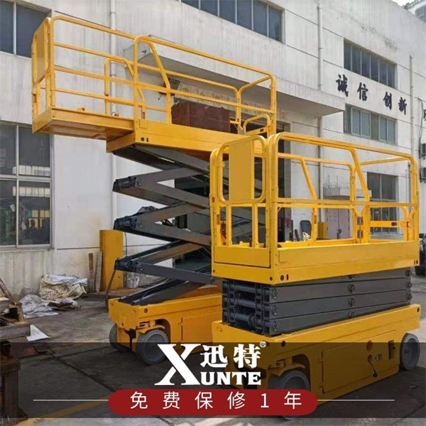 移動(dòng)式自動(dòng)液壓升降機(jī)