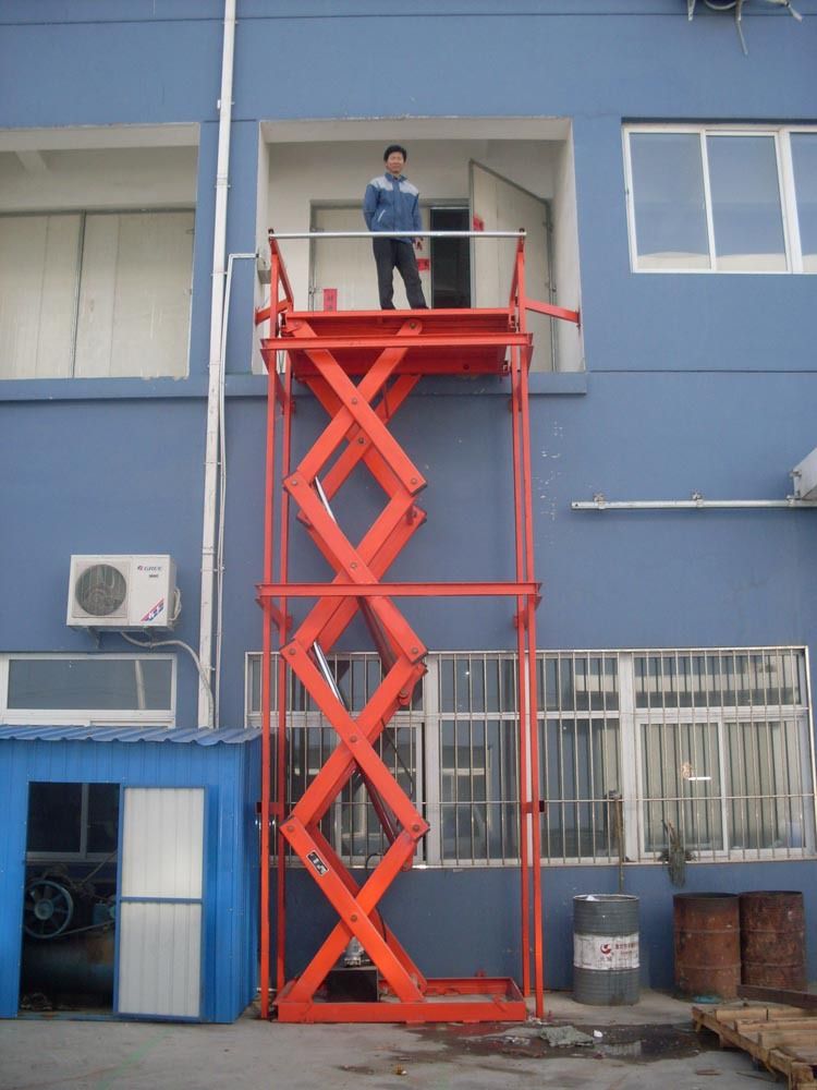 電動(dòng)升降平臺(tái)操作事項(xiàng)你知道嗎？